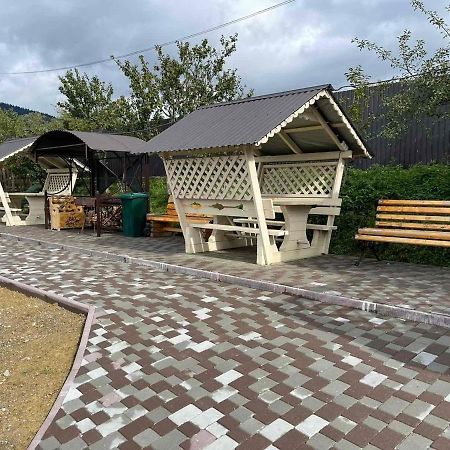 Садиба Кичера Gold Mizhhirya  Exteriör bild
